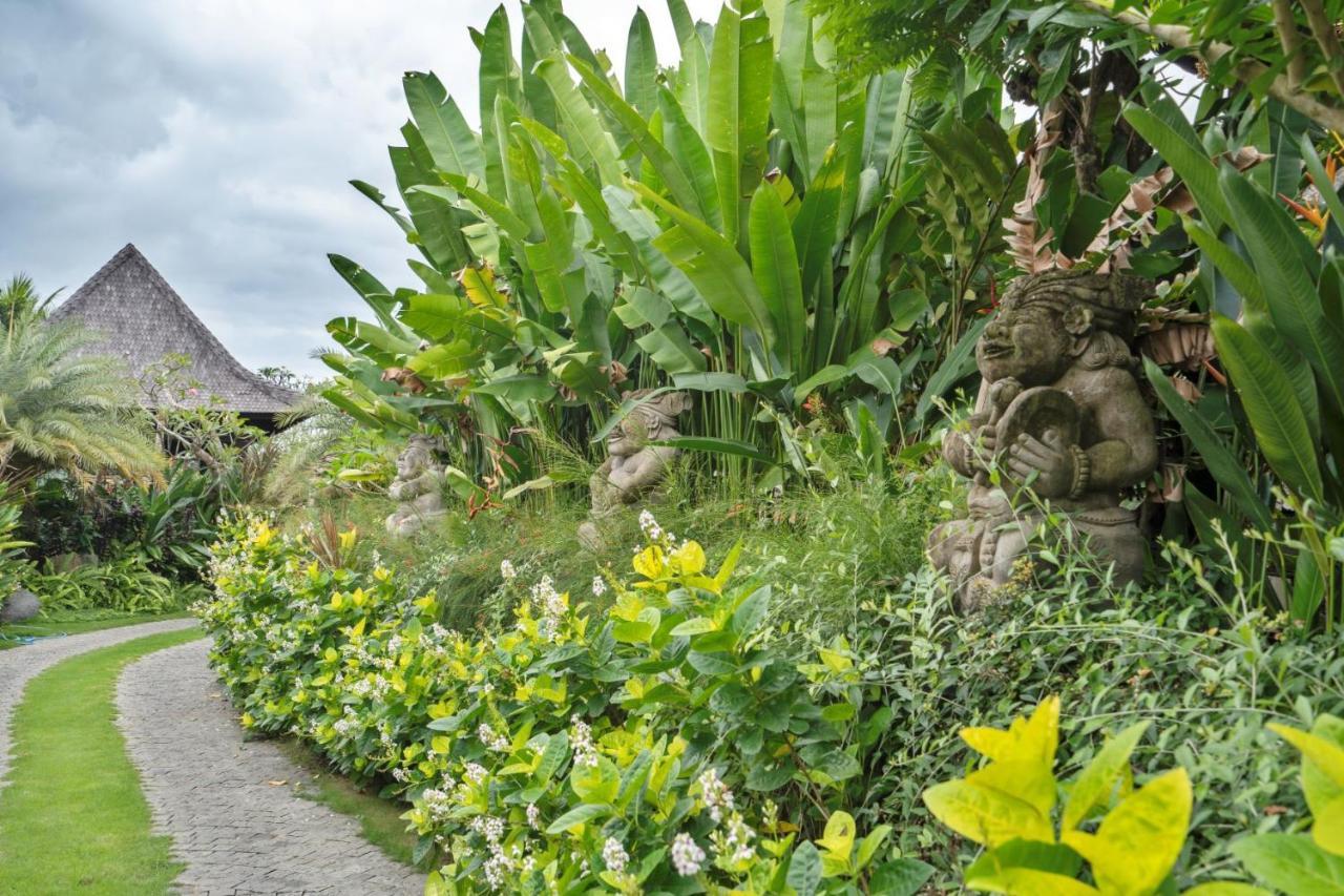 Royal Roco Villa ทานาล็อต ภายนอก รูปภาพ