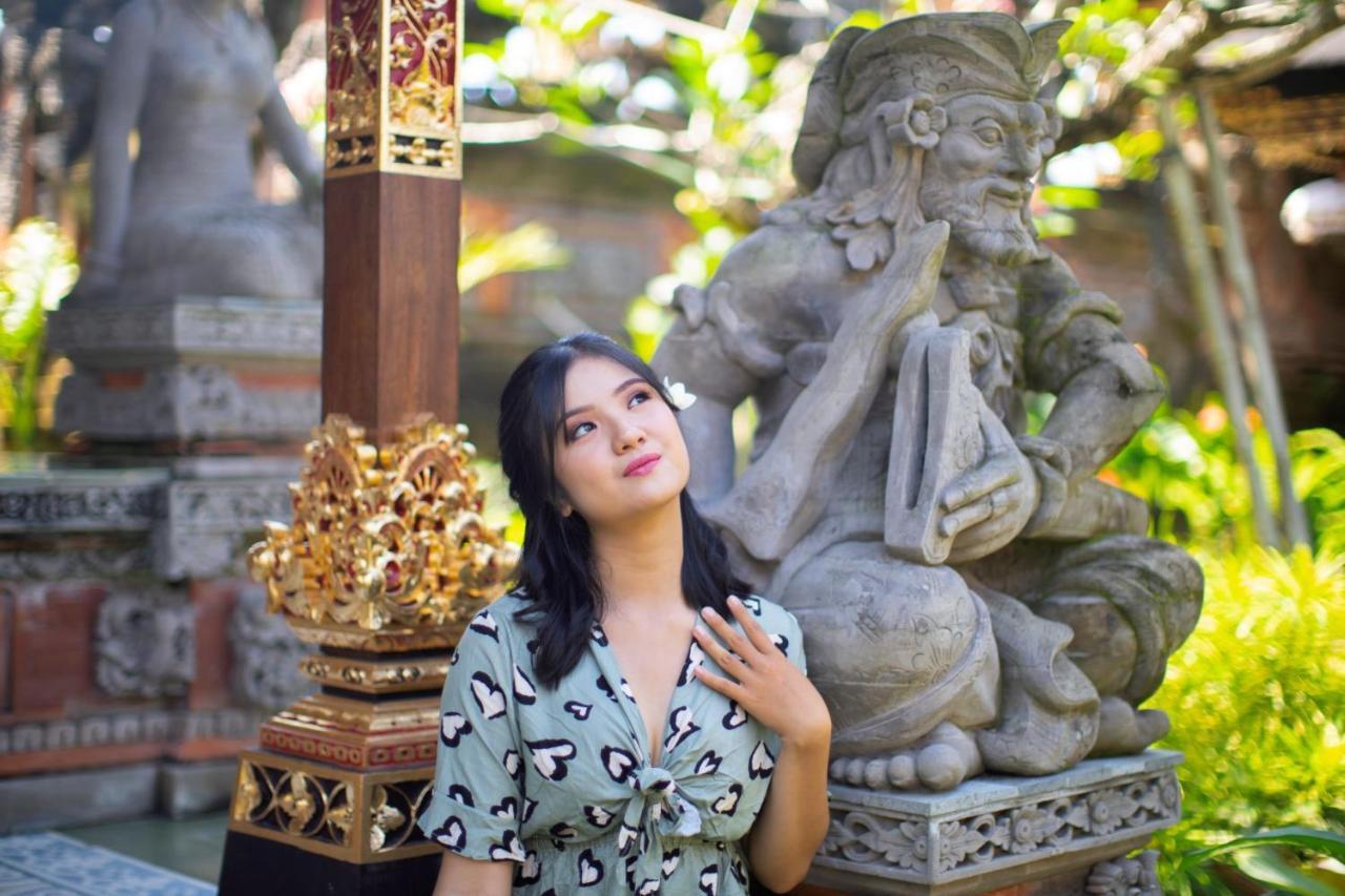 Royal Roco Villa ทานาล็อต ภายนอก รูปภาพ